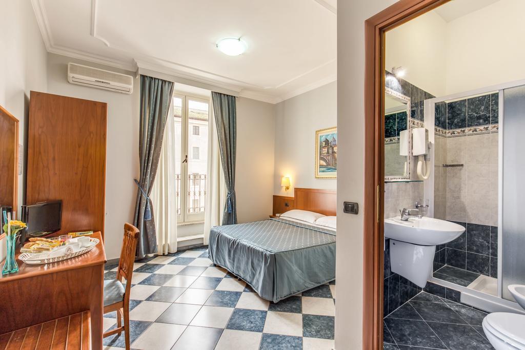 Affittacamere Centro Cavour ローマ 部屋 写真